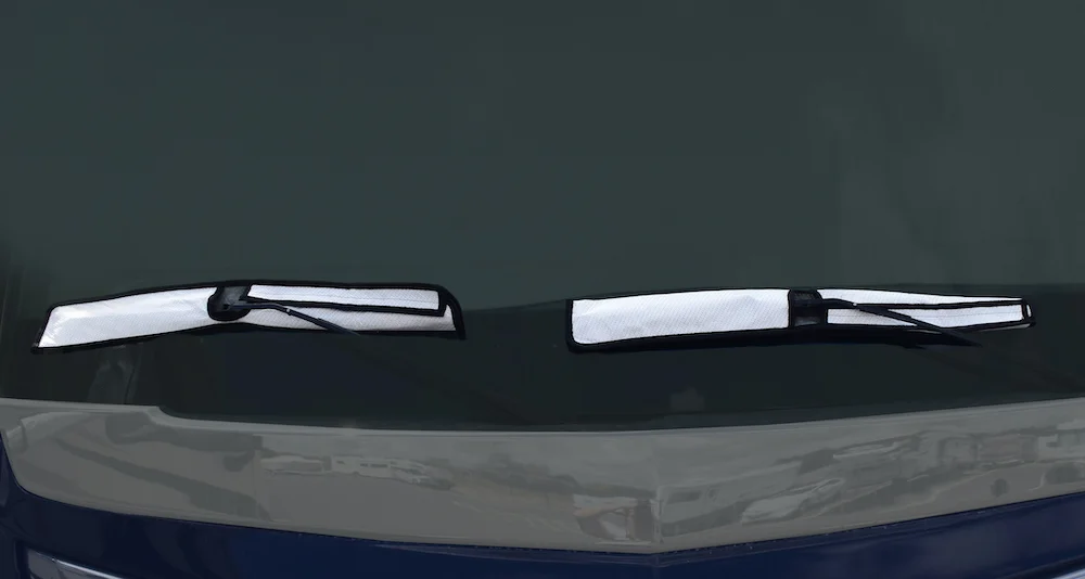 Adco Tyvek Wiper